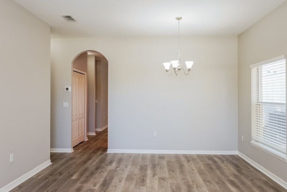 7933 Riffle Ln - Photo 4 of 16