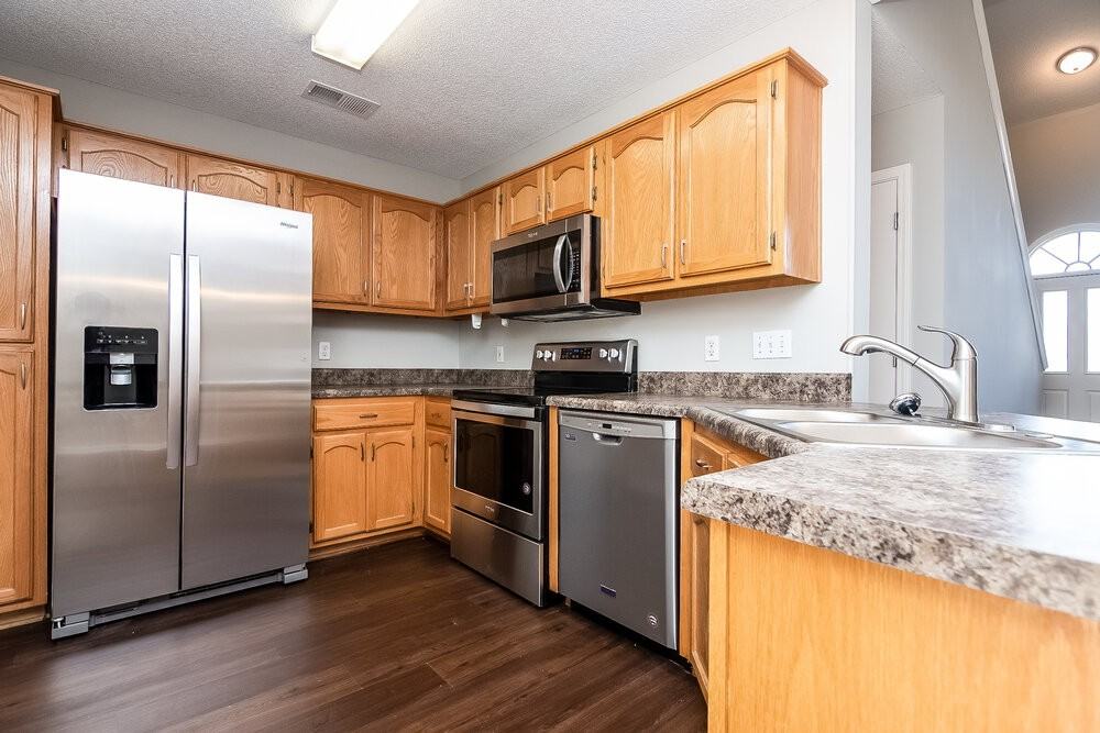 9761 W Dogwood Court - Photo 4 of 15