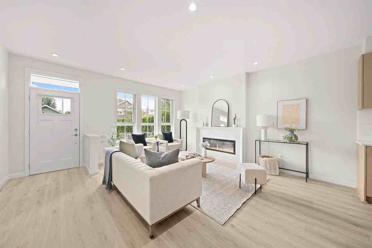 5311 Admiral Way #122 - Photo 2 of 39