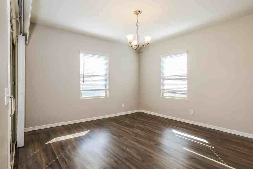 37317 W Bello Ln - Photo 7 of 16