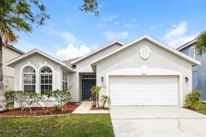 featured image of 1027 Lake Biscayne Way