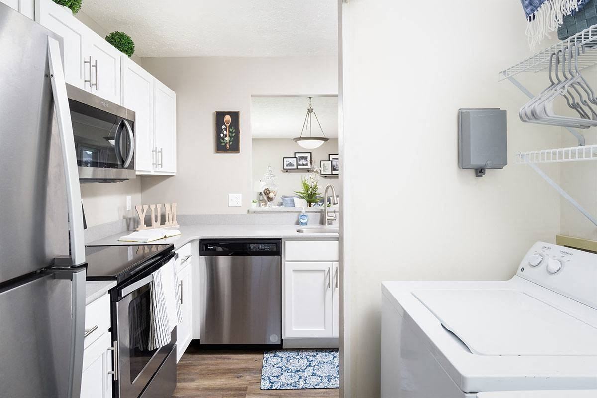 Stonegate Apartments - Photo 5 of 17