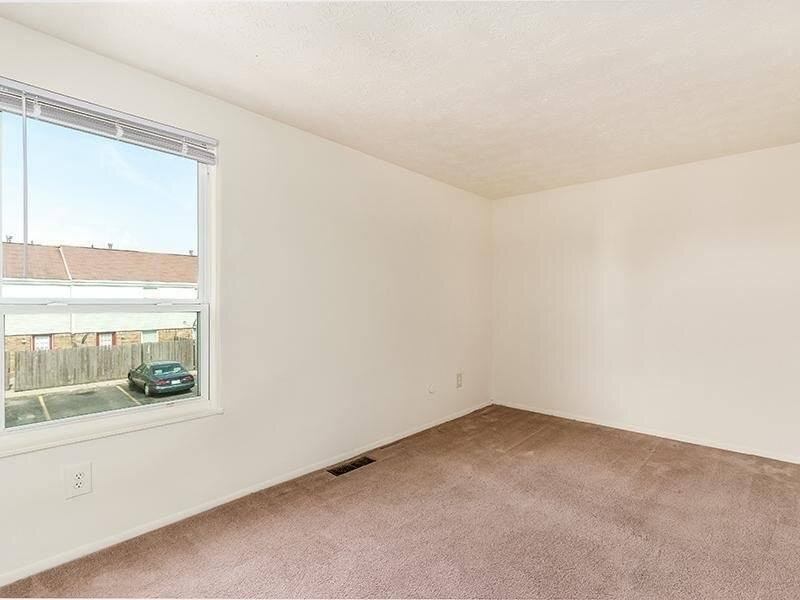 Sharon Green Townhomes - Photo 4 of 13