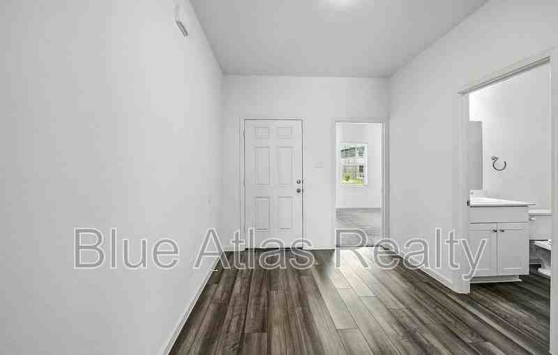 13212 Ridings Dr - Photo 2 of 28