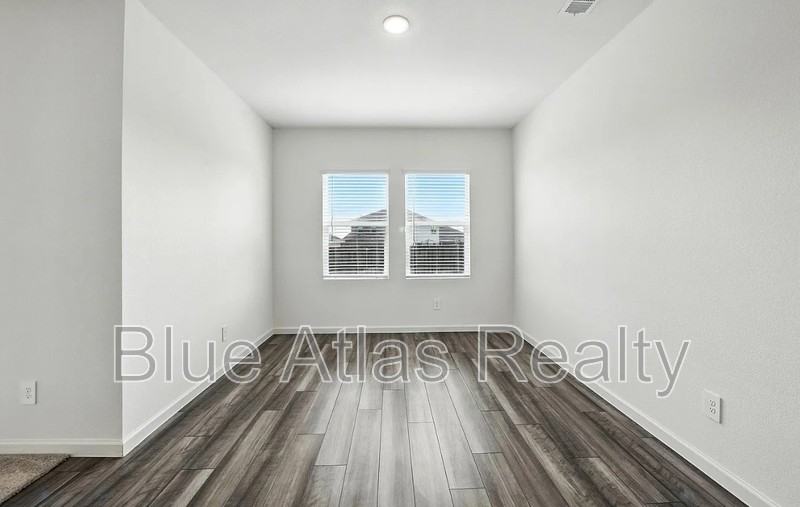 13212 Ridings Dr - Photo 6 of 28