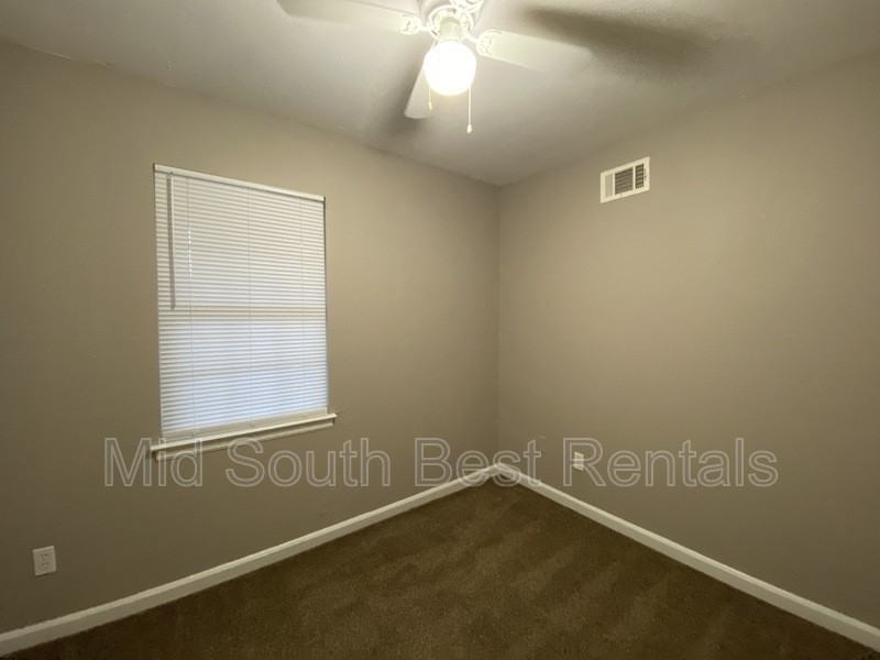 3424 Piney Woods Ave - Photo 6 of 12