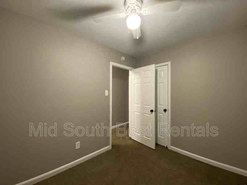 3424 Piney Woods Ave - Photo 7 of 12