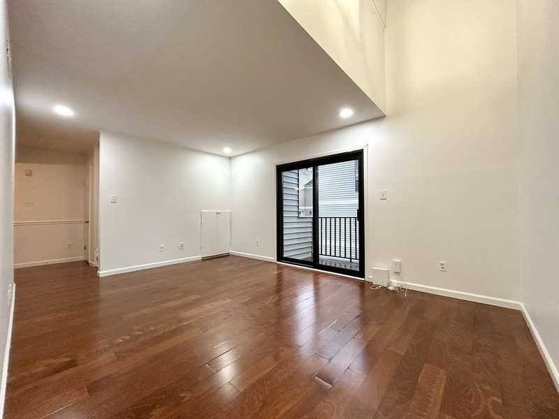 1625 Merry Oaks Rd #D - Photo 7 of 24