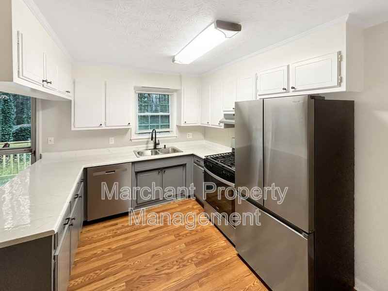 15 Wood Cir - Photo 7 of 26