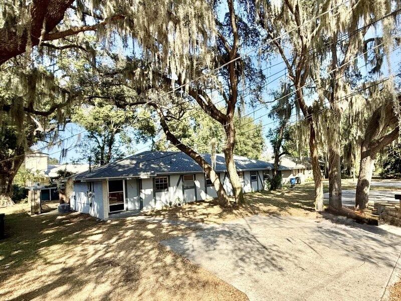 1339 Eagleview Dr - Photo 3 of 49