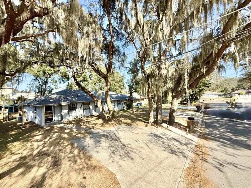 1339 Eagleview Dr - Photo 6 of 49