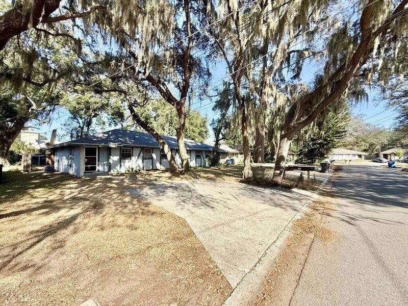 1339 Eagleview Dr - Photo 7 of 49