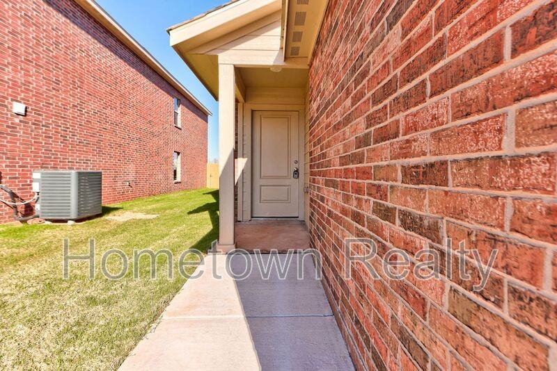 3303 Nw 149th St - Photo 3 of 36
