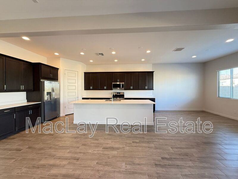 2996 E Birdsong Ave - Photo 5 of 37