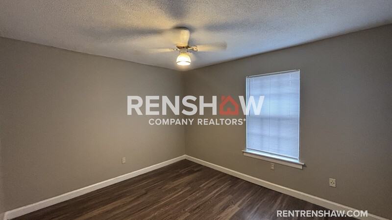 3212 Thirteen Colony Mall Apt 4b - Photo 5 of 14