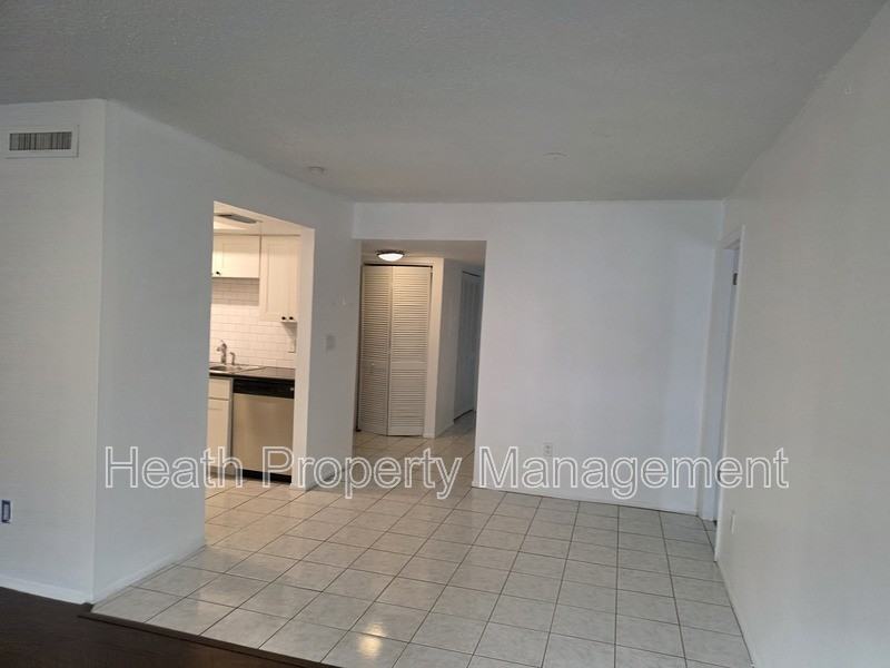 605 North Keene Road #605C - Photo 2 of 25