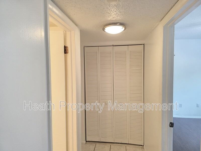 605 North Keene Road #605C - Photo 6 of 25