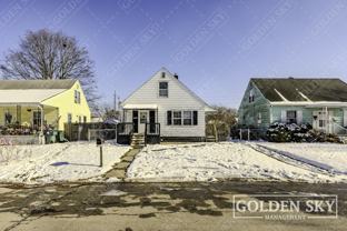 2208 South Pershing Drive - Photo 1 of 1