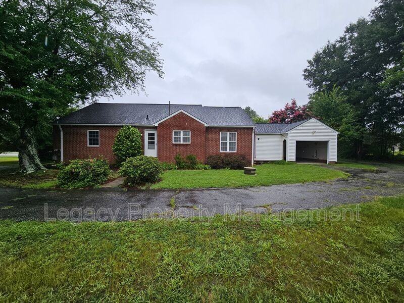 1425 Union Cross Rd - Photo 2 of 10