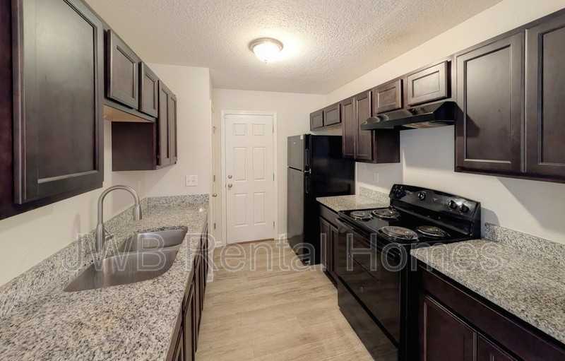 3549 Owen Ave - Photo 4 of 18