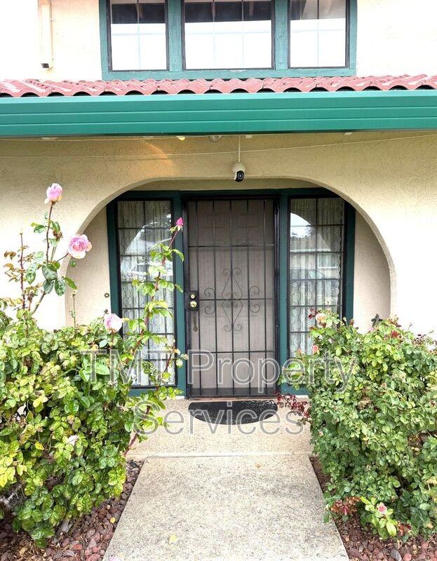 2 Polvadera Ct - Photo 2 of 50