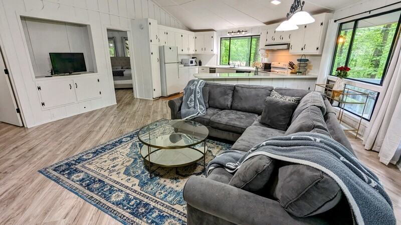 828 Little Pine Mountain Road - Photo 5 of 30