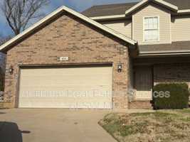 featured image of 2315 West Parkview