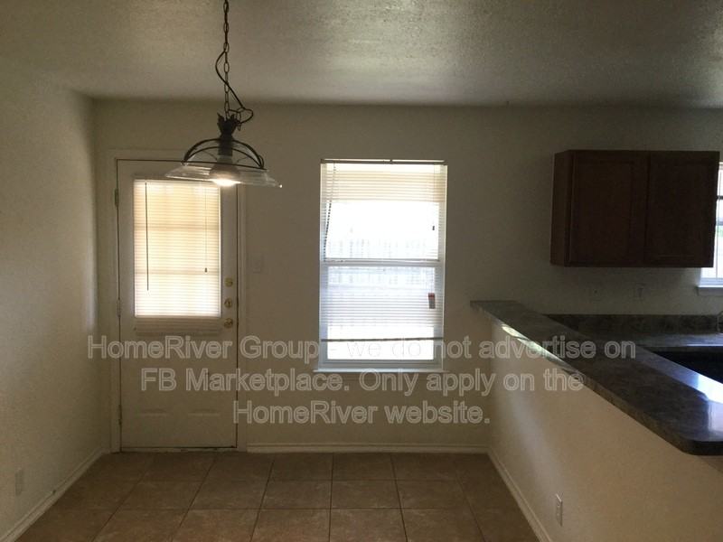 2206 Opelousas Trail - Photo 6 of 21