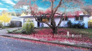 featured image of 2872 Se Linda St