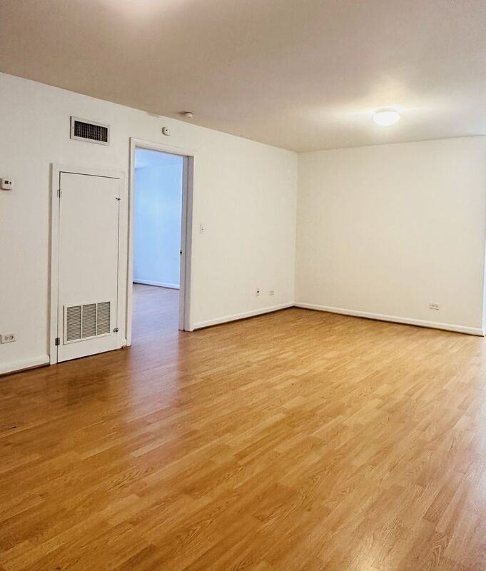 426 17th Street Northwest #4 - Photo 7 of 17