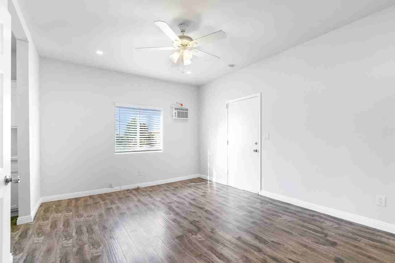 2623 West Boulevard #208 - Photo 6 of 8