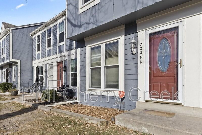 2228 S Jasper Way #A - Photo 3 of 21