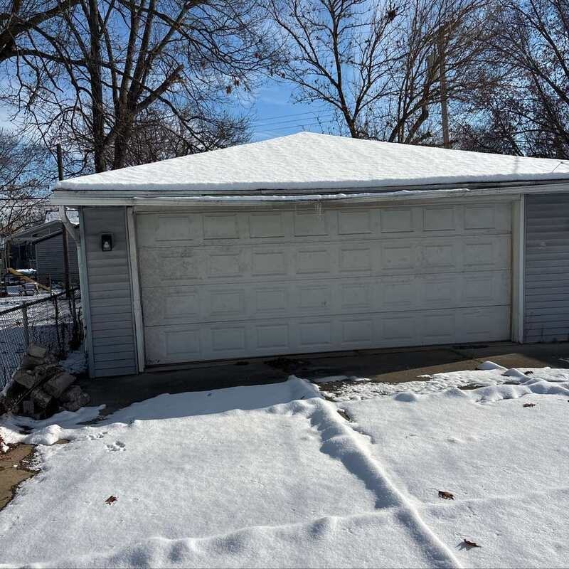 4481 Westpoint St - Photo 2 of 11