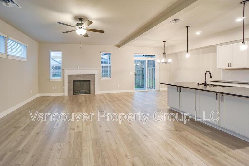 2217 East Juniper Circle - Photo 3 of 32