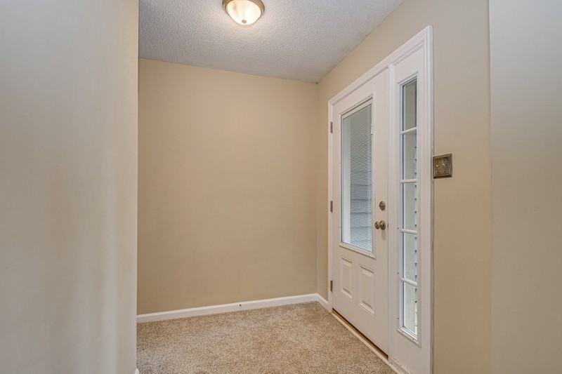 4410 Goshen Lake Drive South - Photo 3 of 30