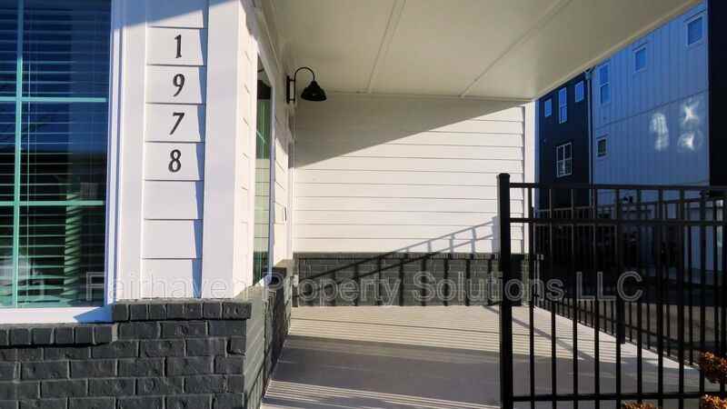 1978 Mitchell Ave - Photo 3 of 50