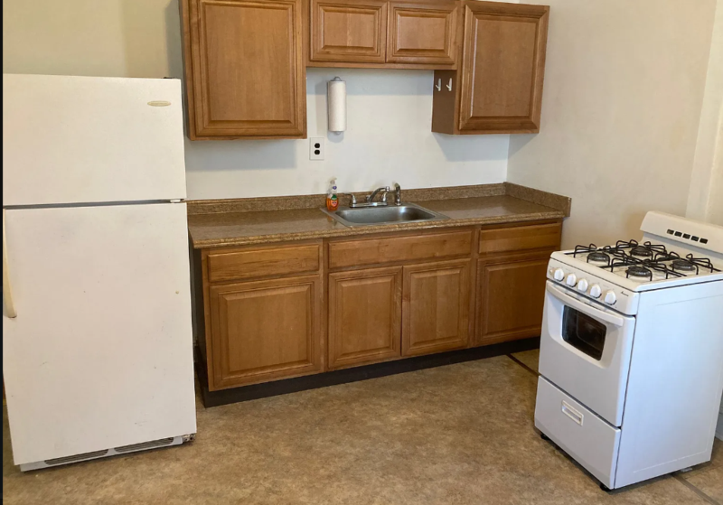 Brookfield Ave #1 - Photo 4 of 15