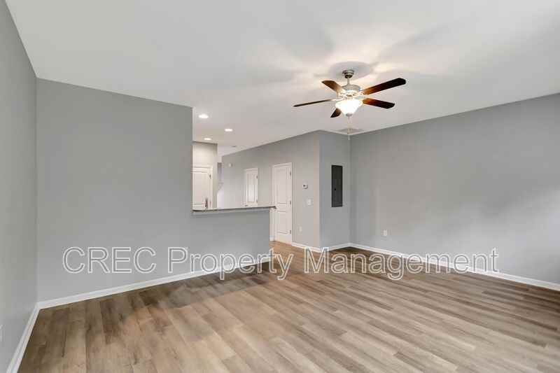 339 Flyway Rd - Photo 6 of 26