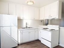 Winter Gardens | 1 & 2 Bedroom Apartments with Parking and Sparkling Pool! - Photo 1 of 1