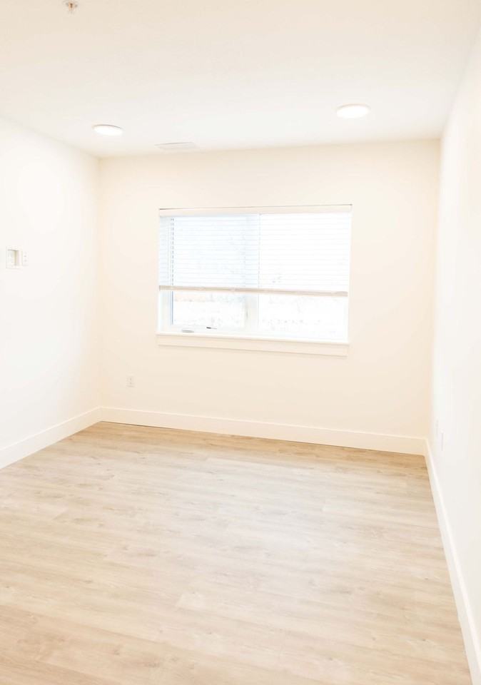 Valley Apartments - Photo 3 of 32