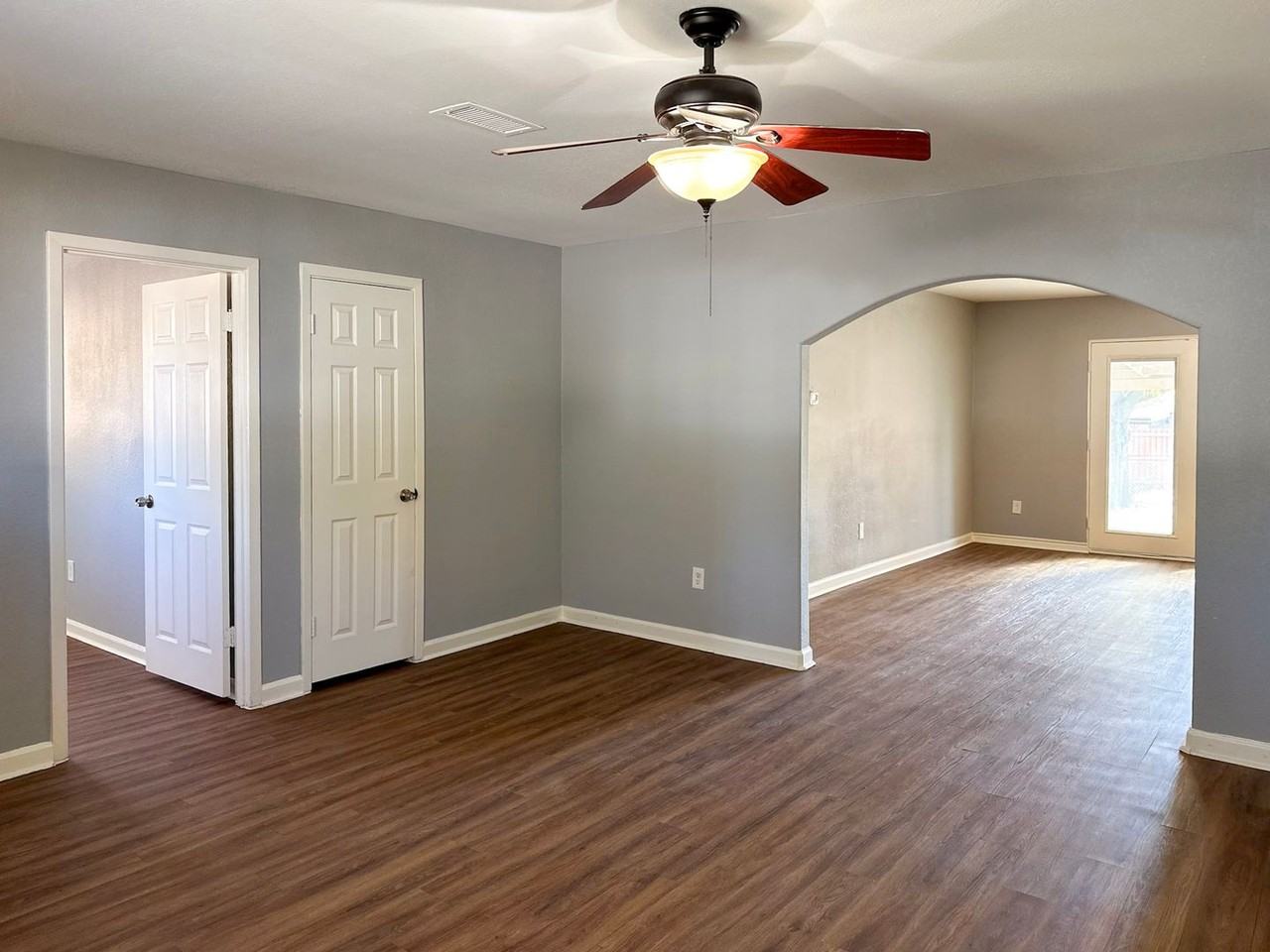 56192 Laramie Street - Photo 4 of 32