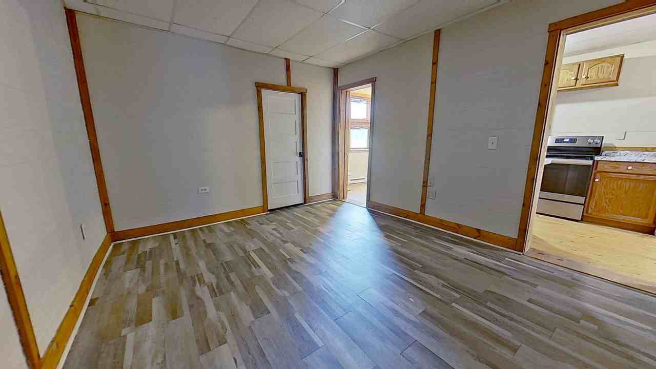 31 East High Street - Photo 6 of 7