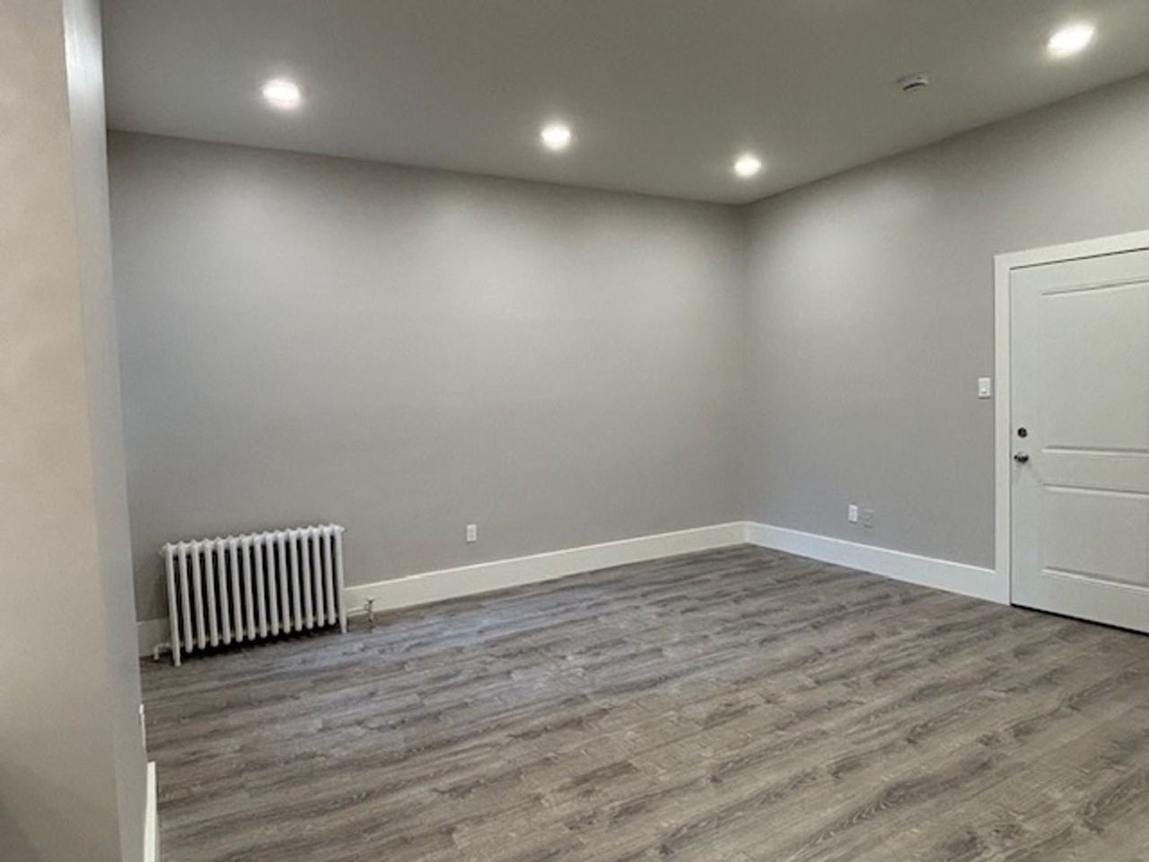 Euclid Properties - Photo 2 of 28