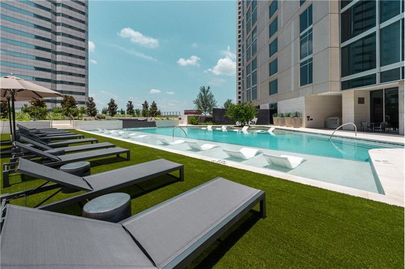 415 Milam Street #B4-30