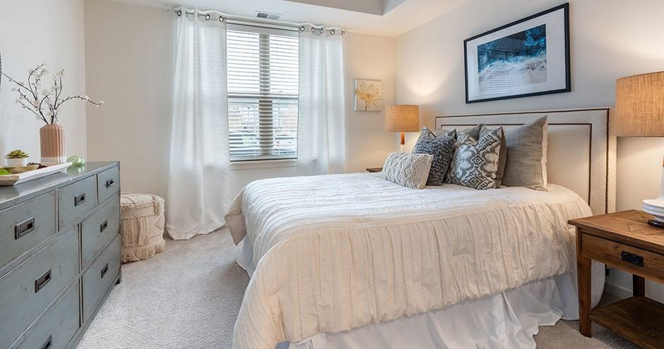 Deer Park Crossing Apartments - Photo 3 of 45