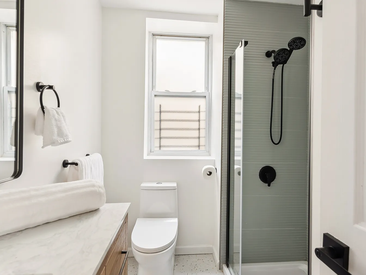 388 Communipaw Avenue ##2A - Photo 5 of 18