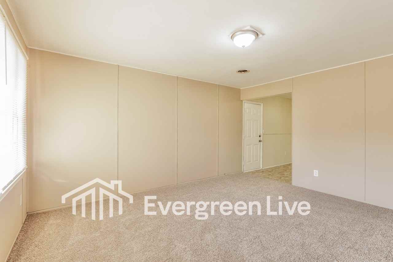 3106 Jeanne Rd - Photo 4 of 16