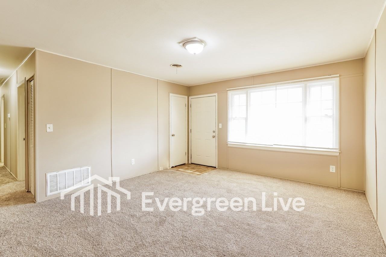 3106 Jeanne Rd - Photo 5 of 16