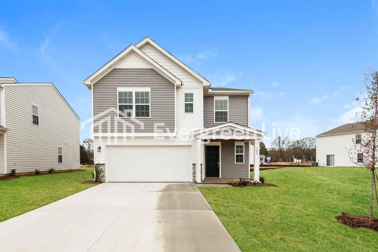 102 Branch Pass Drive - Photo 2 of 16