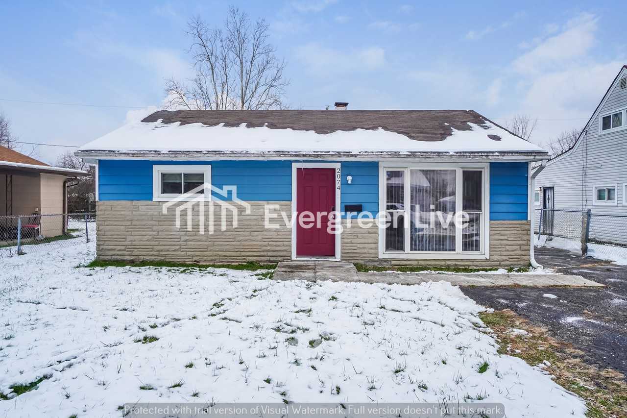 2074 Woodland Ave - Photo 2 of 16